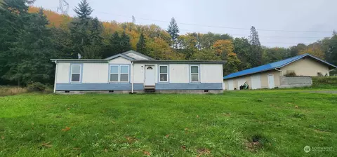 110 Solo Meadows Ln, Longview, WA 98632