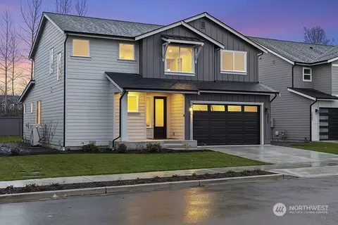 Exterior - 1077 Lindenberger Ln, Enumclaw, WA 98022 photo 5 of 11
