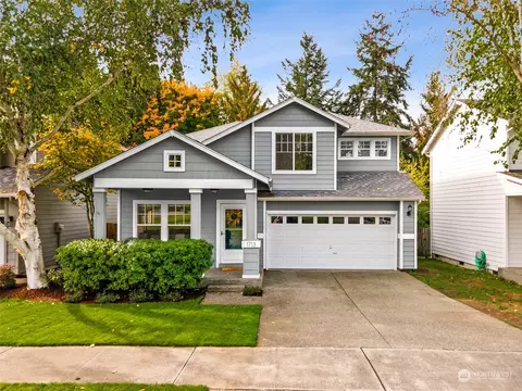 1713 Mcdonald Ave, Dupont, WA 98327