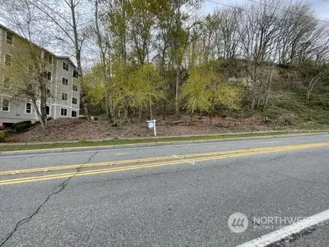 1600 Lake Washington Blvd N, Renton, WA 98056
