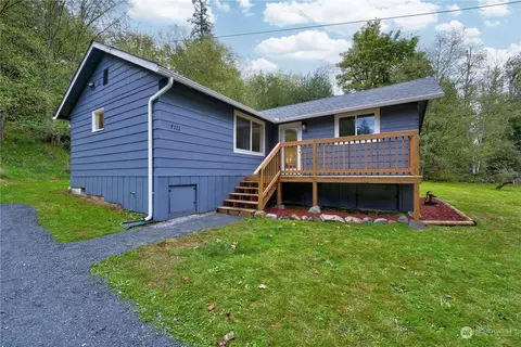 7111 Grandview Rd, Arlington, WA 98223