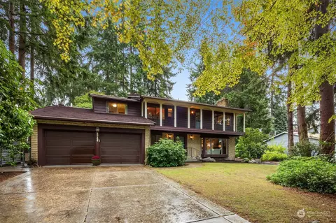 20126 8th Ave NW, Shoreline, WA 98177