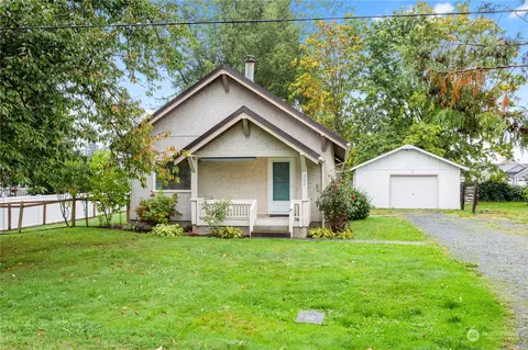 208 W Third St, Nooksack, WA 98276