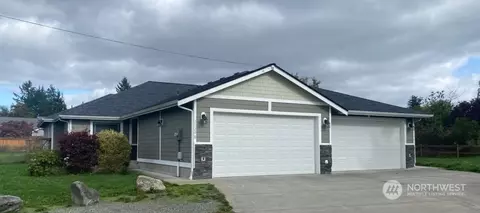 1119 A B 106th St Ct E, Tacoma, WA 98445