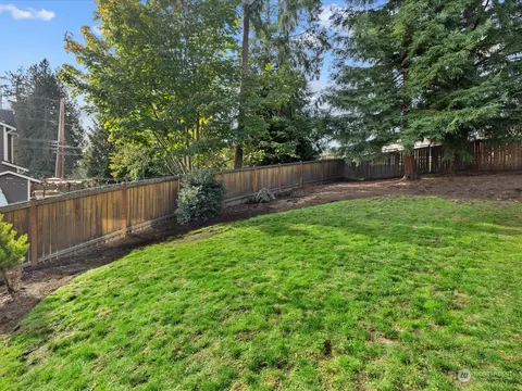 19603 109th Ct NE, Bothell, WA 98011 photo 25