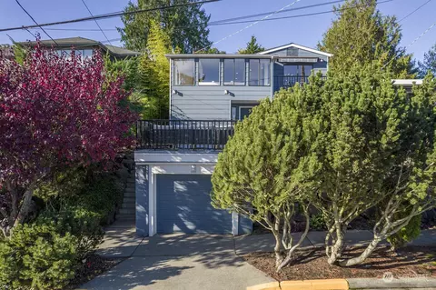 3431 24th Ave W, Seattle, WA 98199