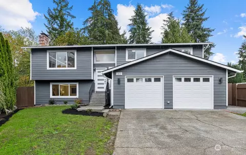 13831 Silver Firs Dr, Everett, WA 98208