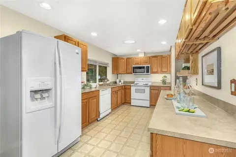 19215 1st Ave SE, Bothell, WA 98012 photo 12