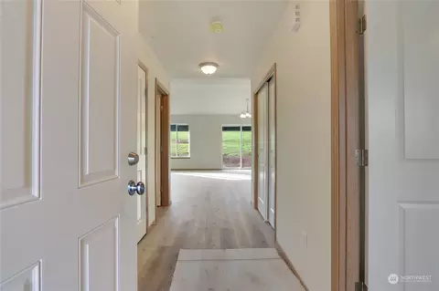 114 Gunnell Rd, Winlock, WA 98596 photo 3