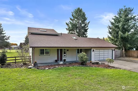 5717 Middleridge Ct NE, Olympia, WA 98516