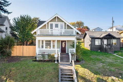 2124 S Ainsworth Ave, Tacoma, WA 98405