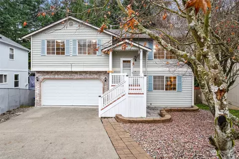 4574 NW Knute Anderson Rd, Silverdale, WA 98383