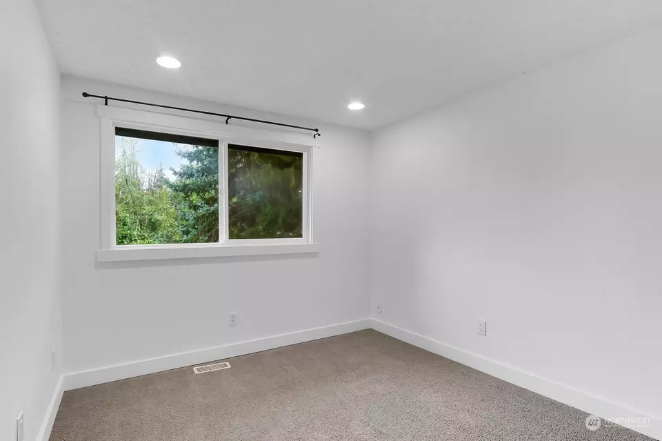  6621 180th St SW, Lynnwood, WA 98037 photo 15