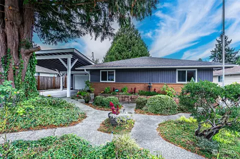 5042 S 179th St, Seatac, WA 98188