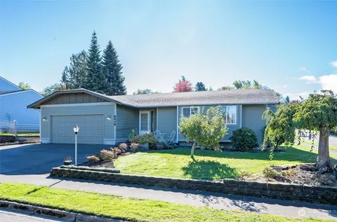 8414 S 16th St, Tacoma, WA 98465
