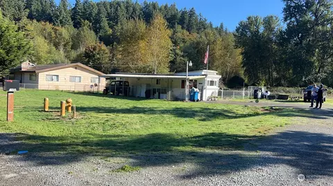 15060 156th Pl SE, Renton, WA 98058