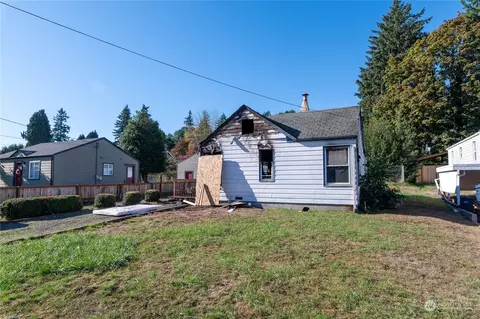 1719 Snyder Ave, Bremerton, WA 98312