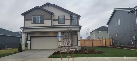 1029 Panoramic Loop #92, Bremerton, WA 98312