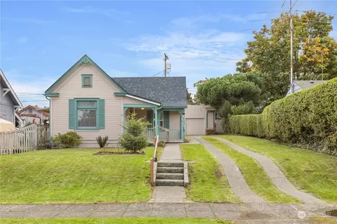 608 E Wright Ave, Tacoma, WA 98404