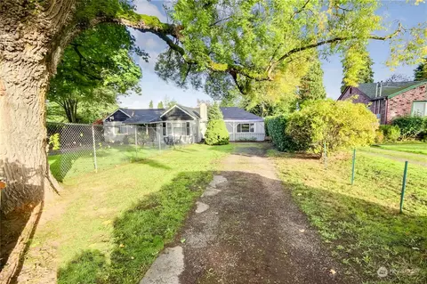 4031 E B St #A&B, Tacoma, WA 98404