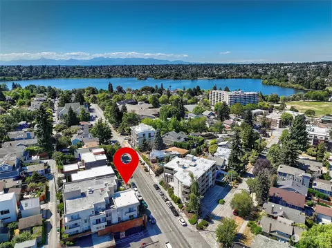 225 NE 65th St #303, Seattle, WA 98115