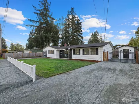 8412 E G St, Tacoma, WA 98445