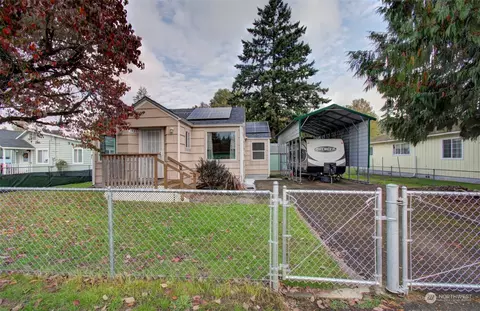 1420 Ross Ave, Kelso, WA 98626