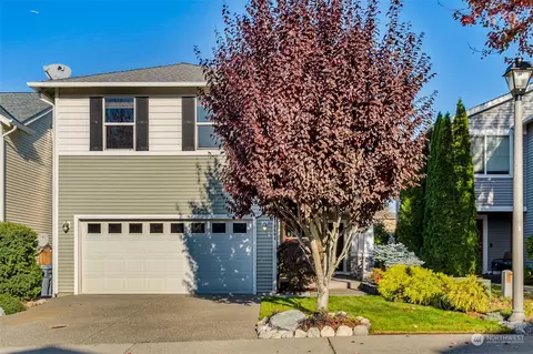 19604 100th St E, Bonney Lake, WA 98391