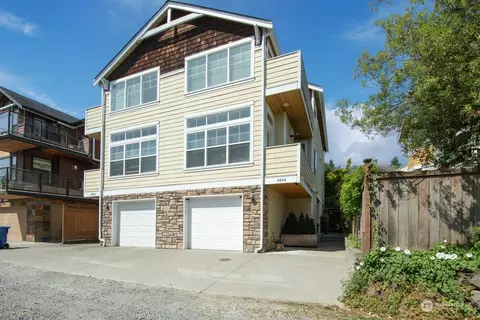 3454 22nd Ave W, Seattle, WA 98199