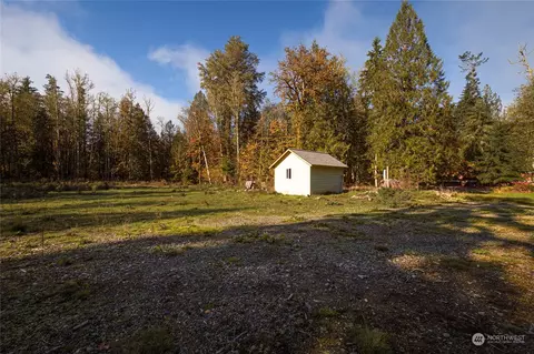 137 Mallard Ln, Toledo, WA 98591