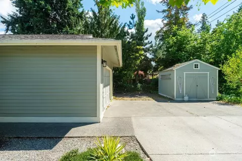 6025 Waller, Tacoma, WA 98443 photo 36