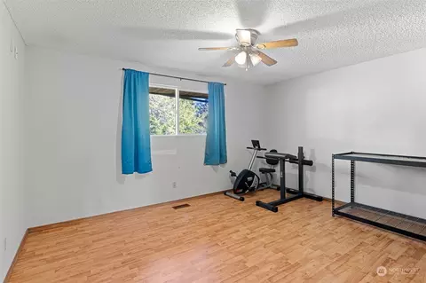 10507 23rd Dr SE, Everett, WA 98208 photo 19