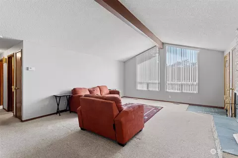 10507 23rd Dr SE, Everett, WA 98208 photo 4