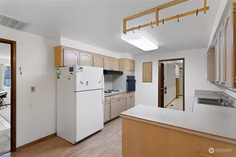 10507 23rd Dr SE, Everett, WA 98208 photo 10