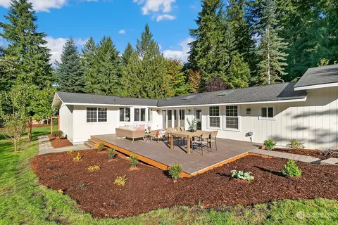 10511 238th Way SE, Issaquah, WA 98027