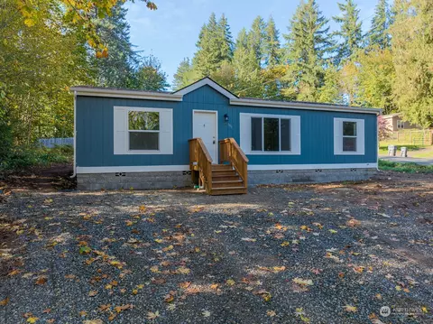 100 E Hillcrest Dr, Shelton, WA 98584