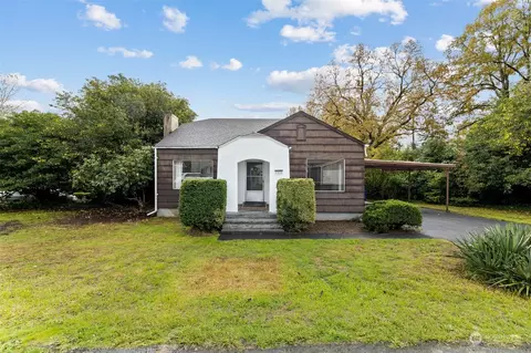 1514 Kinnear St, Kelso, WA 98626
