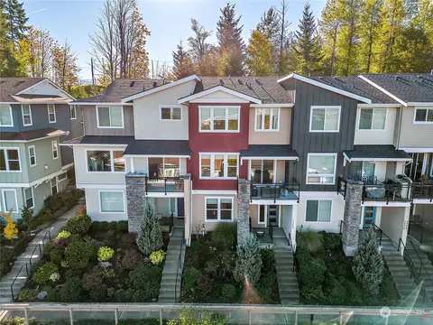 34424 SE Hall St, Snoqualmie, WA 98065