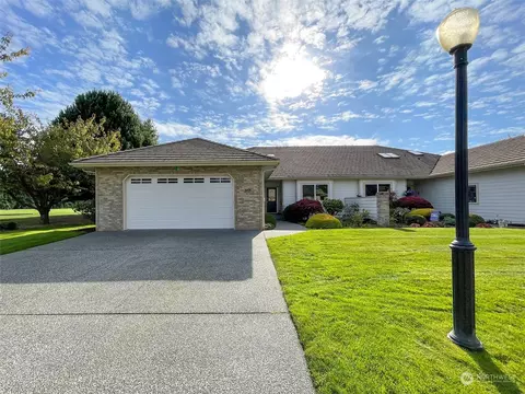 311 Blakely Blvd, Sequim, WA 98382