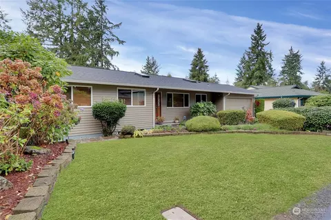 9023 Ridgeview Cir W, University Place, WA 98466