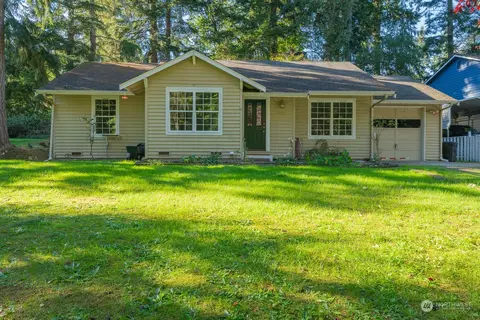 19835 Irwin Ave NE, Suquamish, WA 98392