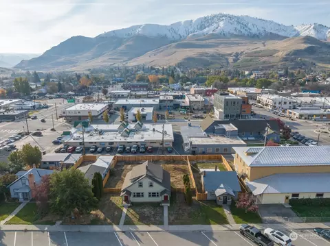 220 E Chelan Ave, Chelan, WA 98816 photo 32