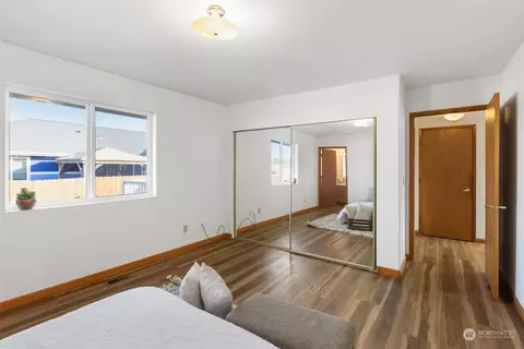 902 E Cedar St, Sequim, WA 98382 photo 27