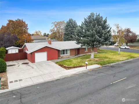 1255 E Pine St, Othello, WA 99344