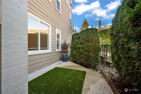 107 164th St SE #1-101, Bothell, WA 98012 photo 19