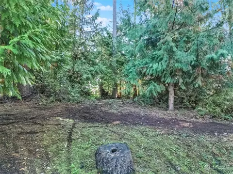 7716 185th Ave E, Bonney Lake, WA 98391