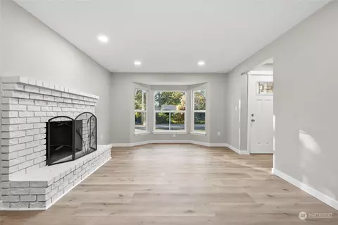 17007 17009 8th Ave E, Spanaway, WA 98387 photo 4