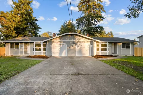 17007 17009 8th Ave E, Spanaway, WA 98387