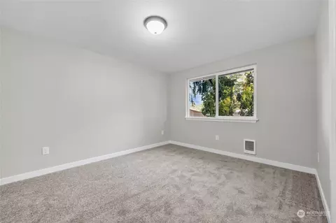 17007 17009 8th Ave E, Spanaway, WA 98387 photo 9