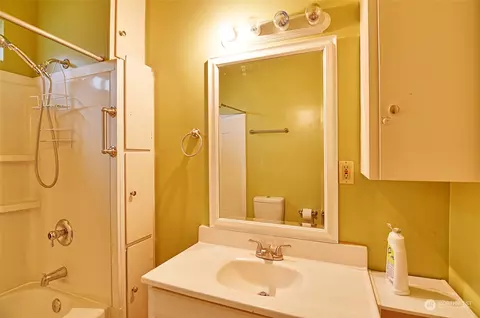 2410 Everett Ave, Everett, WA 98201 photo 10